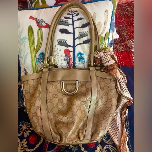 Stunning Gucci Guccisima Crystal Abbey tote & horseshoe cream wallet. Both EUC! - Picture 7 of 16